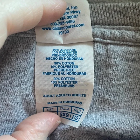 Posh Mom 2XL Tee - Picture 5 of 7